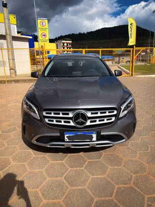 MERCEDES-BENZ GLA 200 1.6 CGI FLEX STYLE 7G-DCT